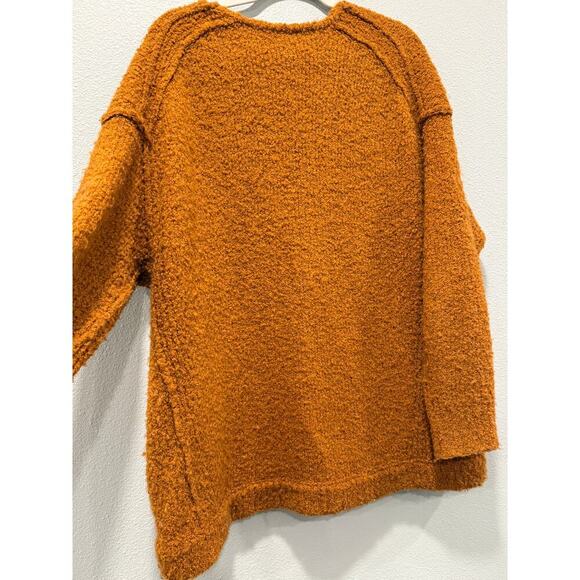 Free People Oversized Nubby V-Neck Sweater - Picture 6 of 7
